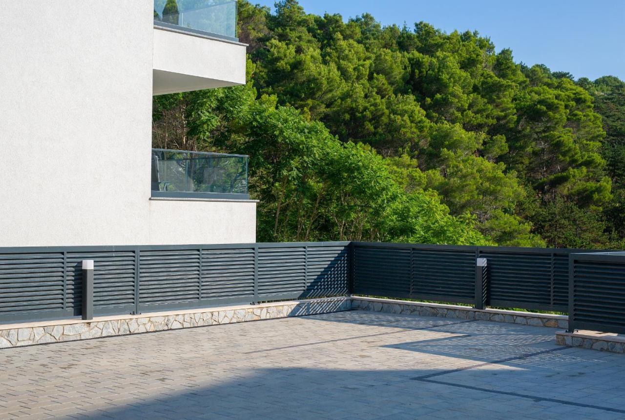 Residence Vrbnik Eksteriør bilde